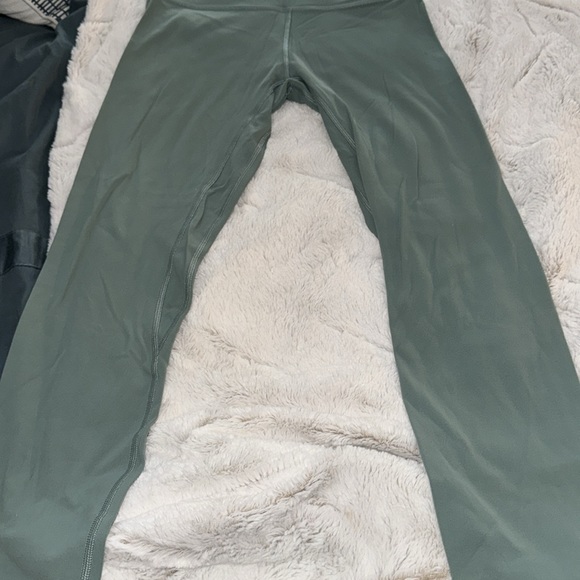 Lululemon leggings - Picture 3 of 3